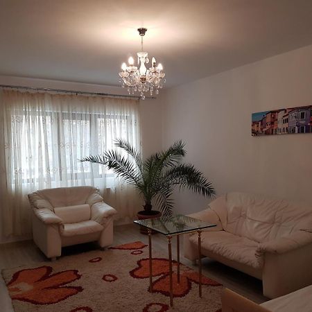 Rent Holding Apartments Iasi Exterior photo